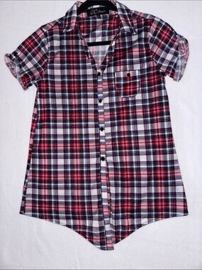 G Collection Plaid Button-Down V-Neckline Short Sleeve Collar Shirt